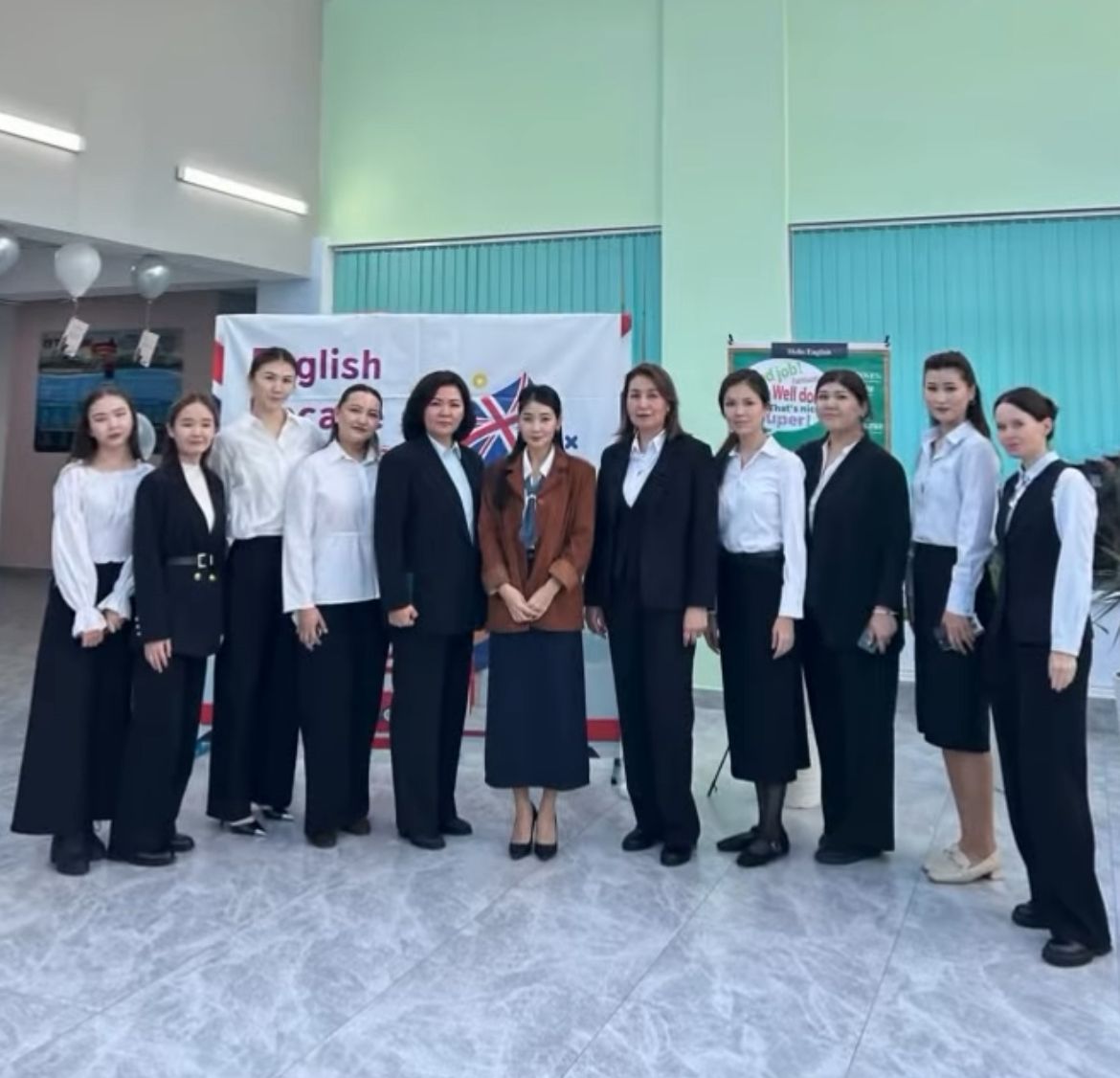 Открытие Декады Английского Языка 🇬🇧 С 6 по 17 октября в нашей школе проходит Декада английского языка!