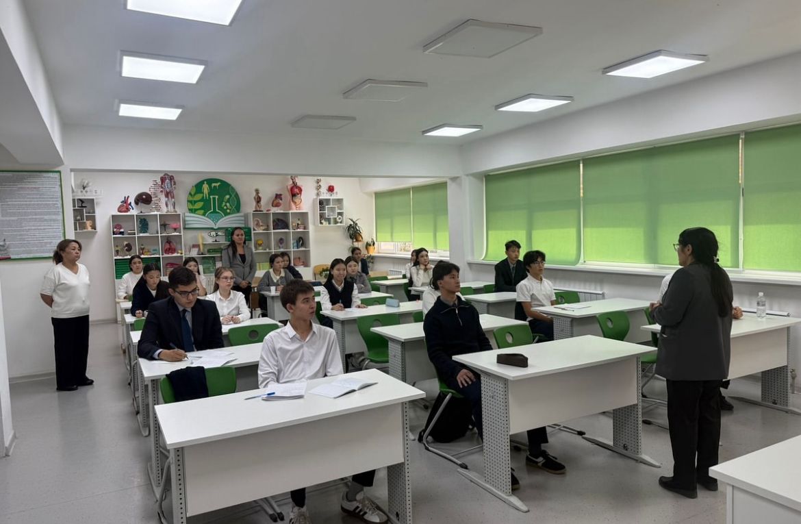 10-11 сынып оқушыларына арналған математика пәнінен «Алтын түлек» олимпиадасының мектепішілік кезеңі өтті.