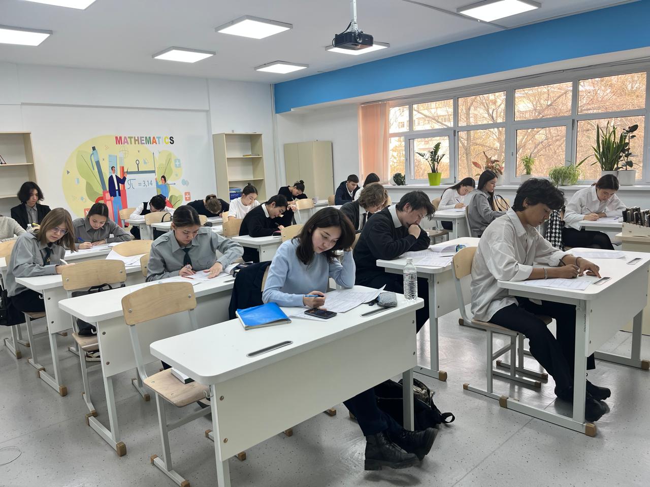 «Алматы дарыны» дарынды балалар мен талантты жастарды анықтау және қолдау орталығы мен «Айплюс» білім беру орталығының  бірлесіп ұйымдастырған  «AiCup