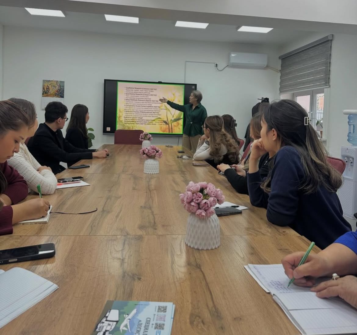 Мектебімізде жас мамандарға арналған «Lesson Study» тақырыбында әдістемелік семинар ұйымдастырылды.